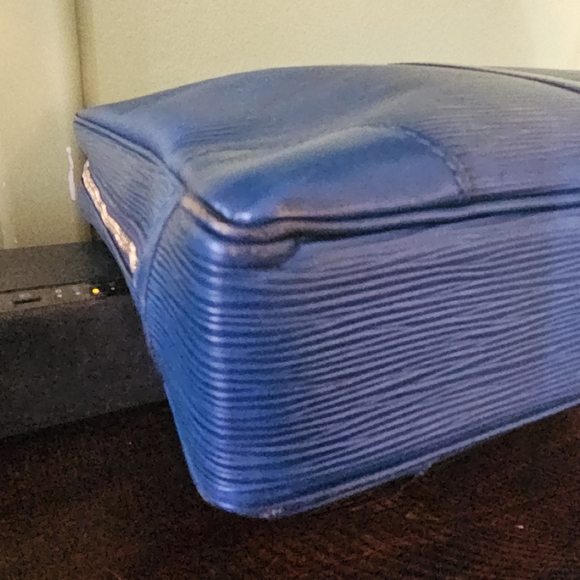 Louis Vuitton Epi Porte Documents Voyager Work Bag Beautiful Teal Leather - Picture 9 of 16